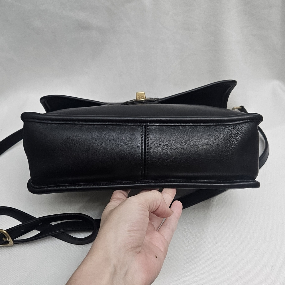 Vintage 90’s  COACH 9927 Willis Black Leather Crossbody Shoulder Handbag Purse - Picture 8 of 12